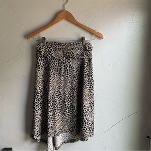 BCBGMaxAzria Y2K Slinky Asymmetrical Chrysanthemum Patterned Skirt‎ Size Small